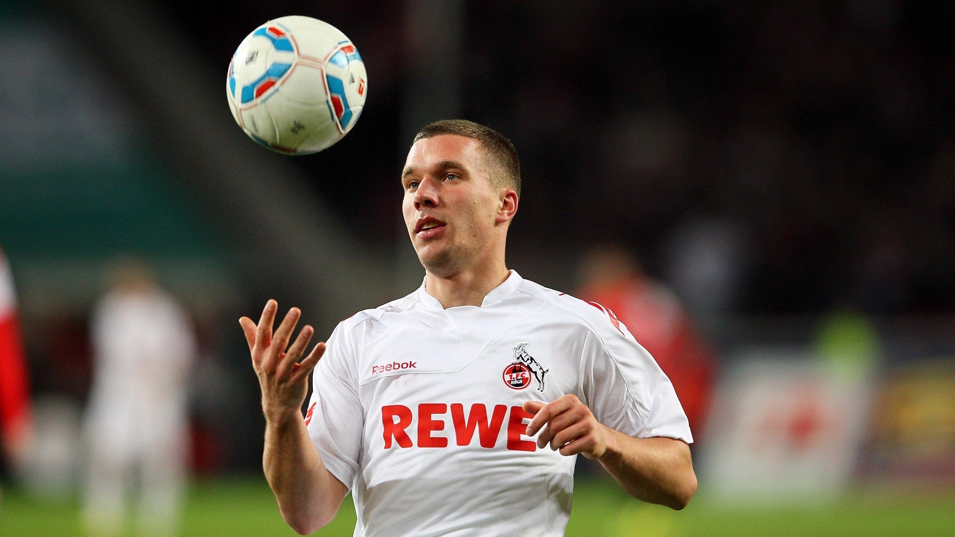 日本奥运队球员受球迷热烈支持，日本奥运队球员受球迷热烈支持吗